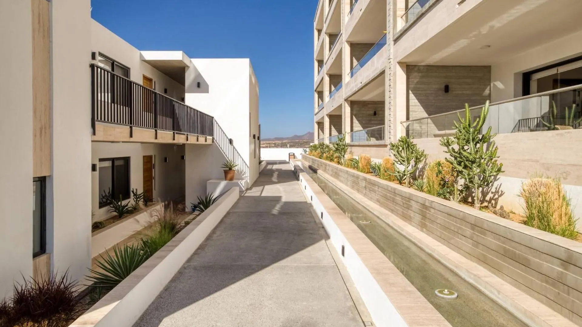 Family Friendly Apt 9 Sin Vista, 3Bbr , 6Pax Кабо-Сан-Лукас Апартаменты